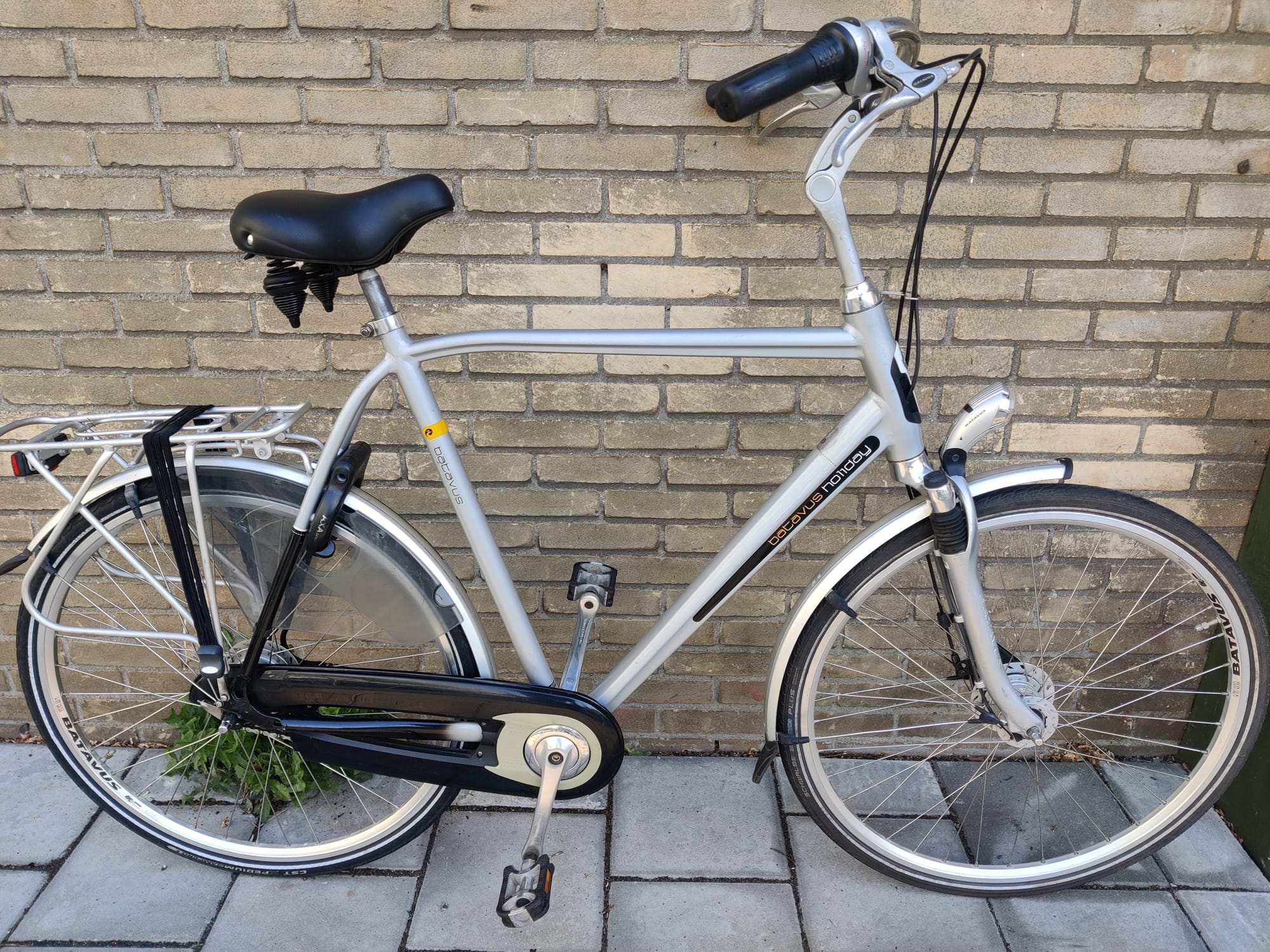 Tweedehands Batavus Holiday met 65 cm frame, Shimano Nexus 8 versnellingen, vering en AXA slot