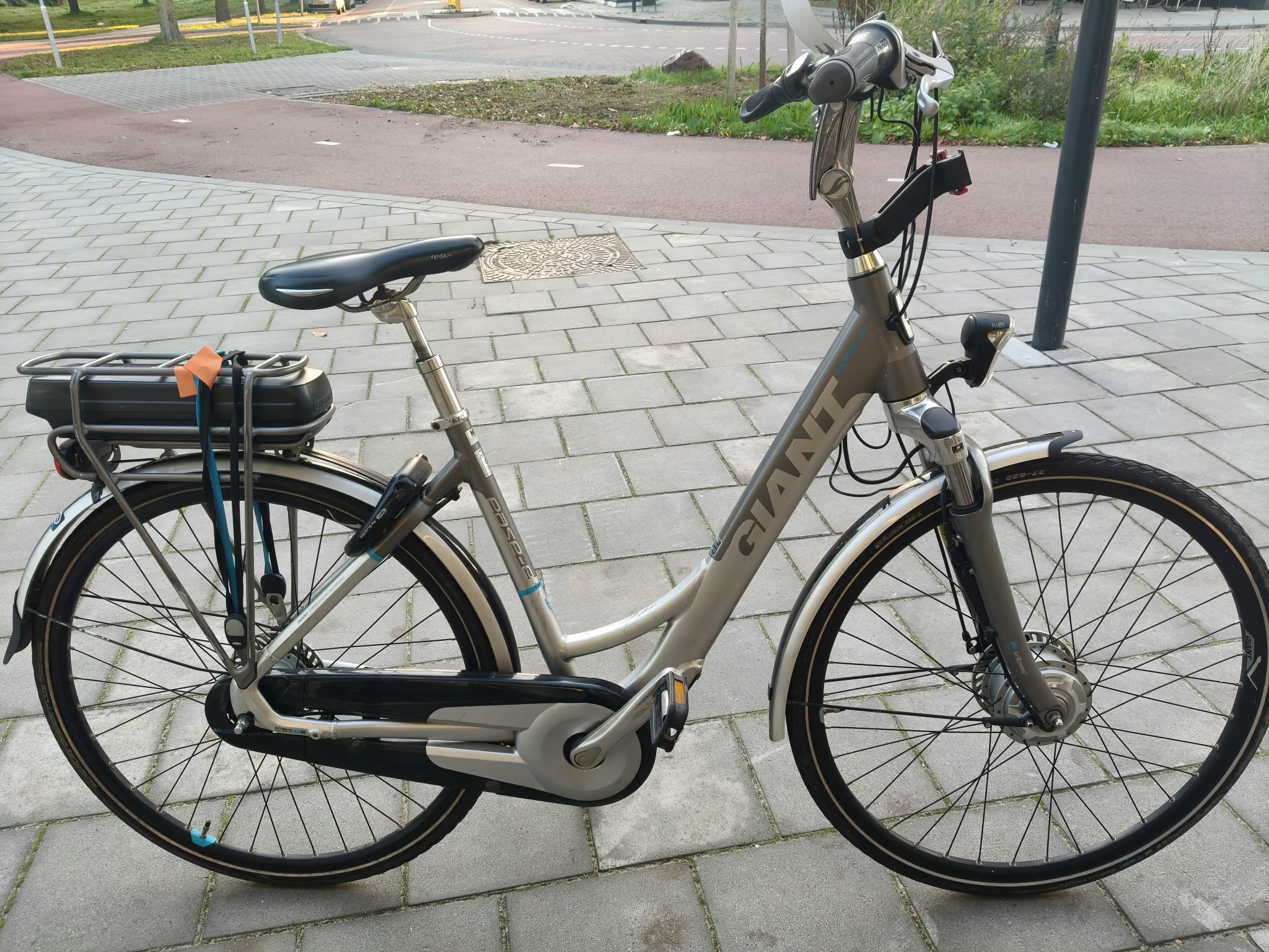 Tweedehands Giant Easy E elektrische fiets met Shimano Nexus 7 versnellingen